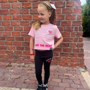 Cropped shirt Love the Beat (Soft roze & Zwart)